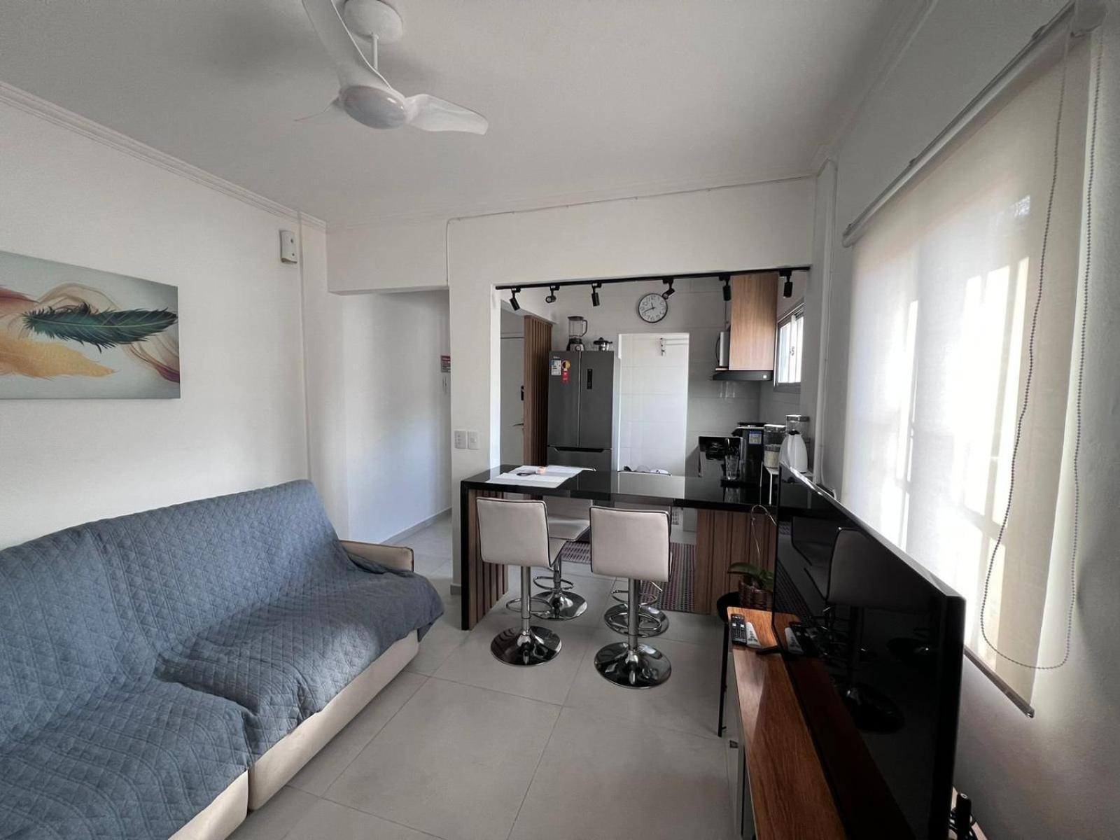 Canto Forte- Suite C/Varanda - Ate 5 Hospedes- Garagem - Wi Fi E 200 Metros Da Praia, 50 Metros Da Av Gastronomica Da Pg Praia Grande  Buitenkant foto