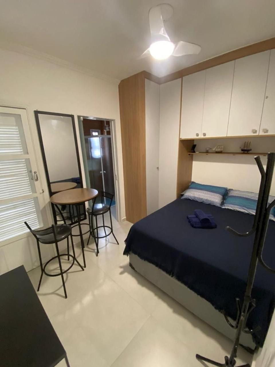 Canto Forte- Suite C/Varanda - Ate 5 Hospedes- Garagem - Wi Fi E 200 Metros Da Praia, 50 Metros Da Av Gastronomica Da Pg Praia Grande  Buitenkant foto