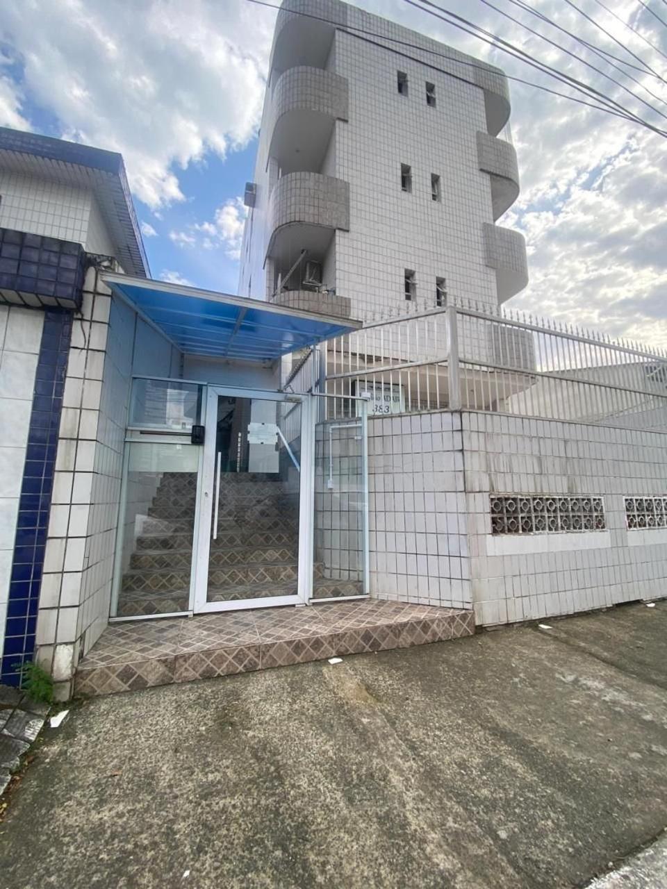 Canto Forte- Suite C/Varanda - Ate 5 Hospedes- Garagem - Wi Fi E 200 Metros Da Praia, 50 Metros Da Av Gastronomica Da Pg Praia Grande  Buitenkant foto