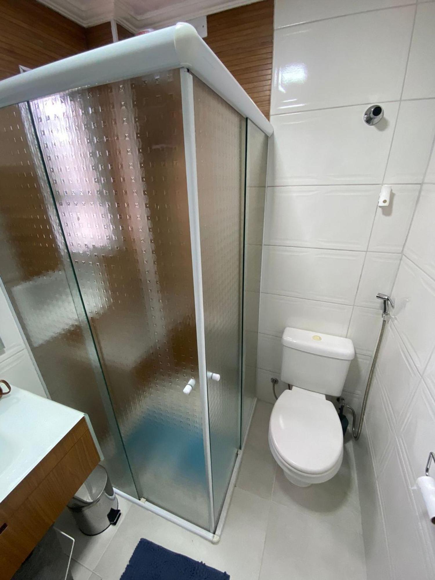 Canto Forte- Suite C/Varanda - Ate 5 Hospedes- Garagem - Wi Fi E 200 Metros Da Praia, 50 Metros Da Av Gastronomica Da Pg Praia Grande  Buitenkant foto